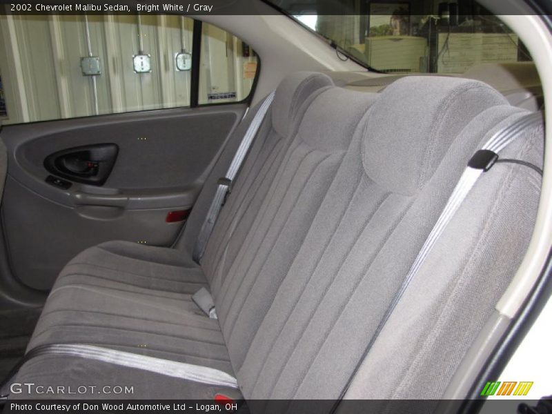 Bright White / Gray 2002 Chevrolet Malibu Sedan