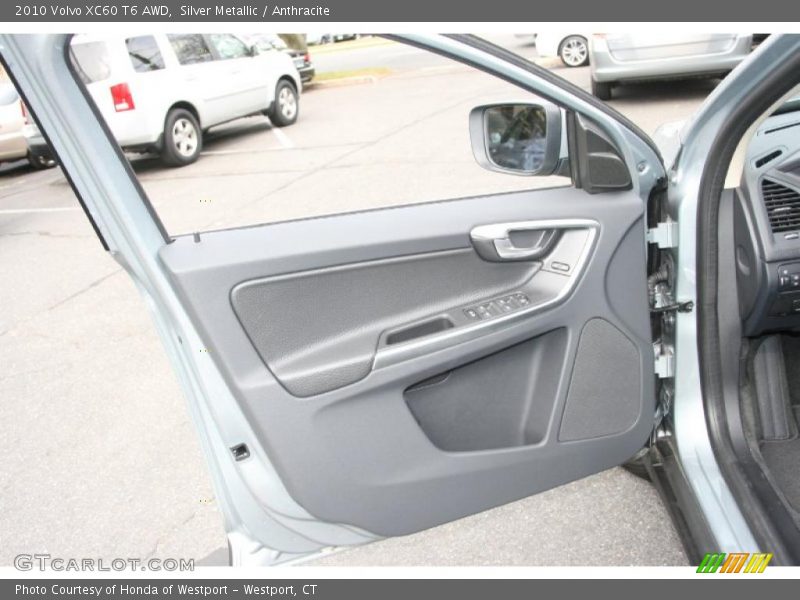 Silver Metallic / Anthracite 2010 Volvo XC60 T6 AWD