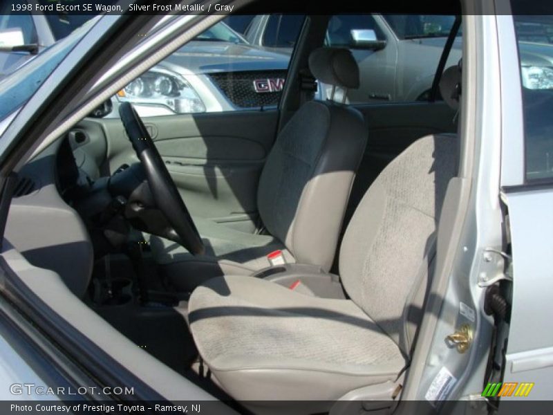 Silver Frost Metallic / Gray 1998 Ford Escort SE Wagon
