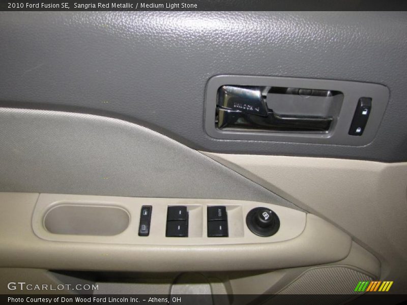 Sangria Red Metallic / Medium Light Stone 2010 Ford Fusion SE