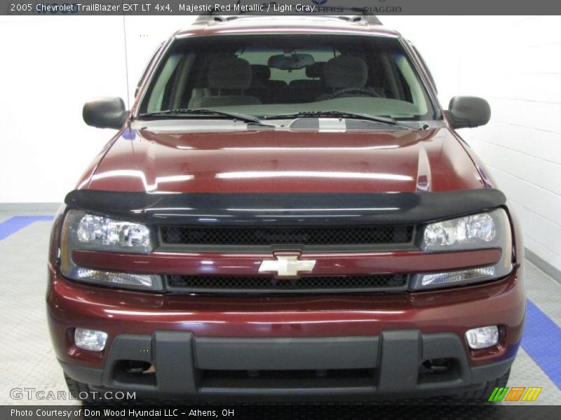 Majestic Red Metallic / Light Gray 2005 Chevrolet TrailBlazer EXT LT 4x4