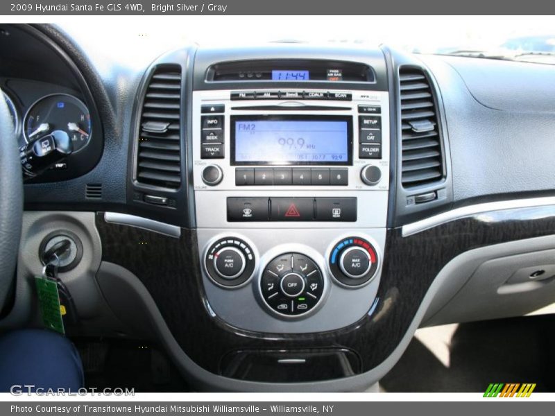 Bright Silver / Gray 2009 Hyundai Santa Fe GLS 4WD