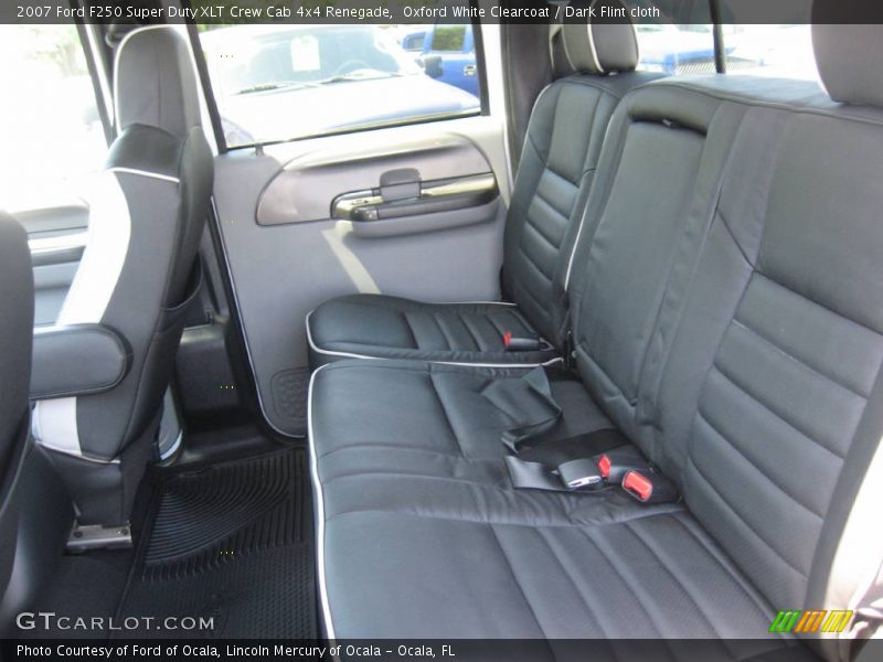 Oxford White Clearcoat / Dark Flint cloth 2007 Ford F250 Super Duty XLT Crew Cab 4x4 Renegade