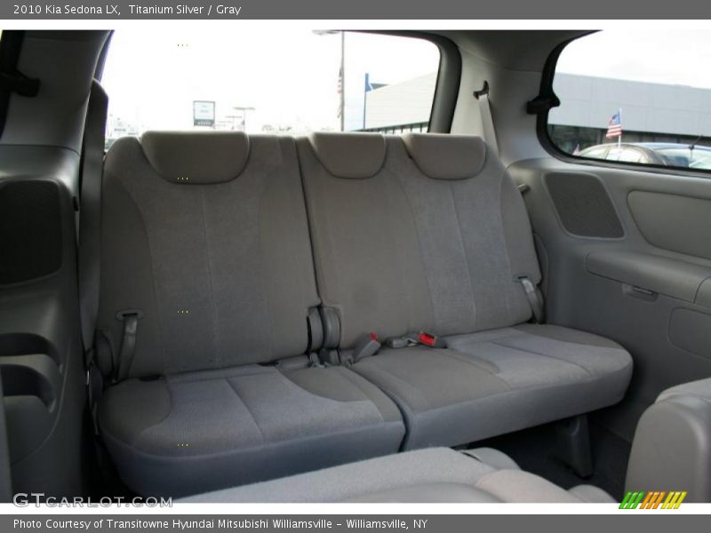 Titanium Silver / Gray 2010 Kia Sedona LX