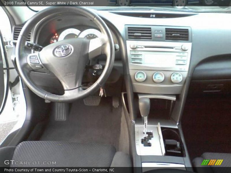 Super White / Dark Charcoal 2008 Toyota Camry SE