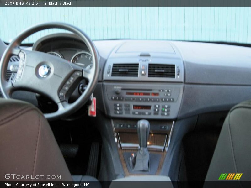 Jet Black / Black 2004 BMW X3 2.5i