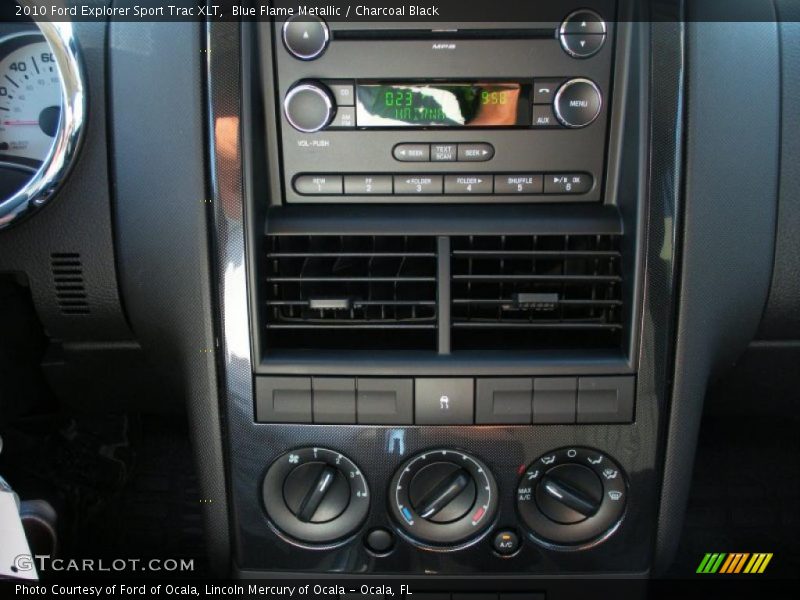 Controls of 2010 Explorer Sport Trac XLT
