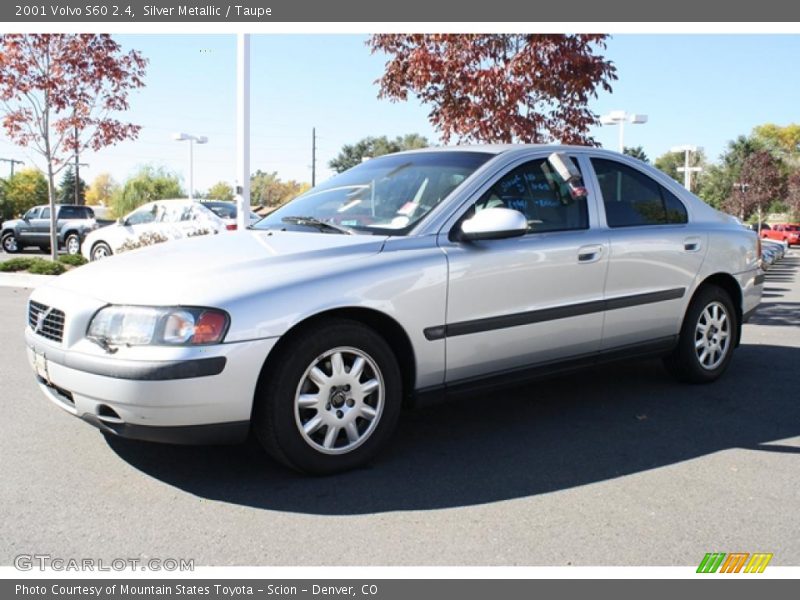 Silver Metallic / Taupe 2001 Volvo S60 2.4