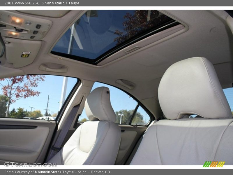 Silver Metallic / Taupe 2001 Volvo S60 2.4