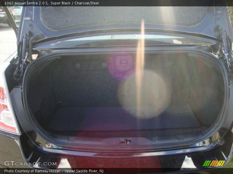 Super Black / Charcoal/Steel 2007 Nissan Sentra 2.0 S