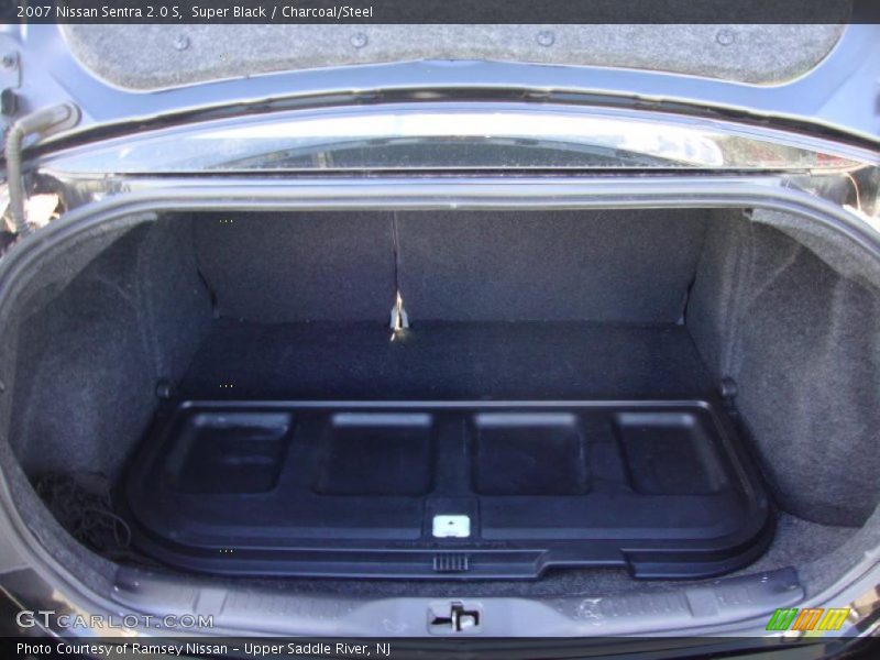 Super Black / Charcoal/Steel 2007 Nissan Sentra 2.0 S