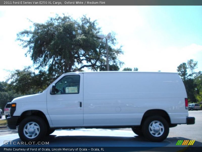Oxford White / Medium Flint 2011 Ford E Series Van E250 XL Cargo