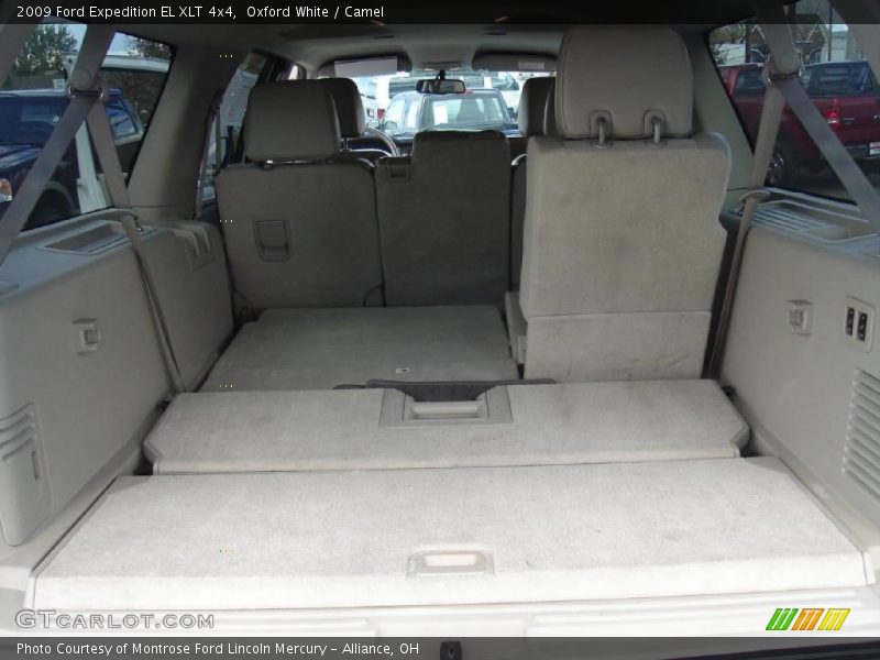  2009 Expedition EL XLT 4x4 Trunk