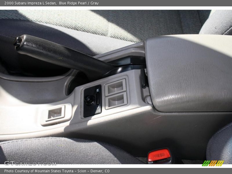 Blue Ridge Pearl / Gray 2000 Subaru Impreza L Sedan