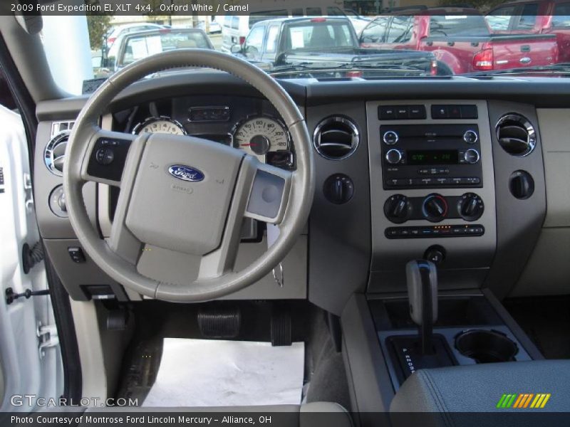 Dashboard of 2009 Expedition EL XLT 4x4