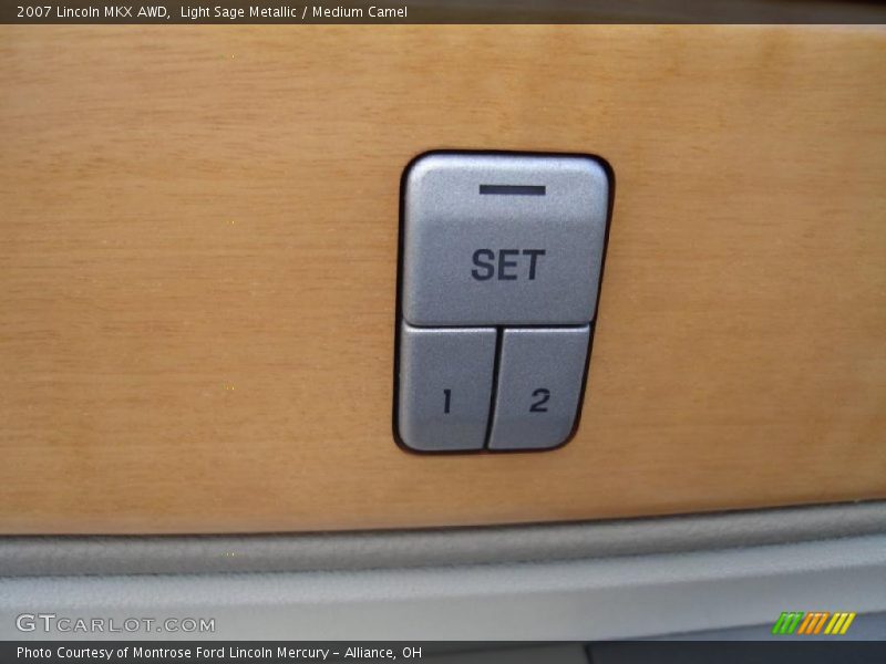 Light Sage Metallic / Medium Camel 2007 Lincoln MKX AWD