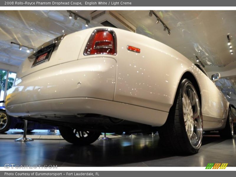 English White / Light Creme 2008 Rolls-Royce Phantom Drophead Coupe