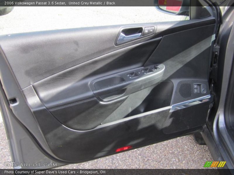 United Grey Metallic / Black 2006 Volkswagen Passat 3.6 Sedan