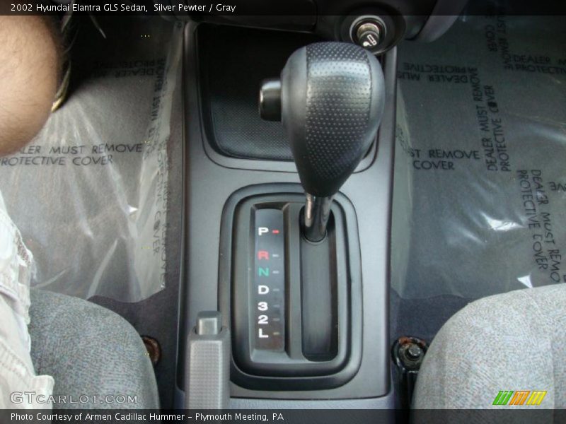 Silver Pewter / Gray 2002 Hyundai Elantra GLS Sedan
