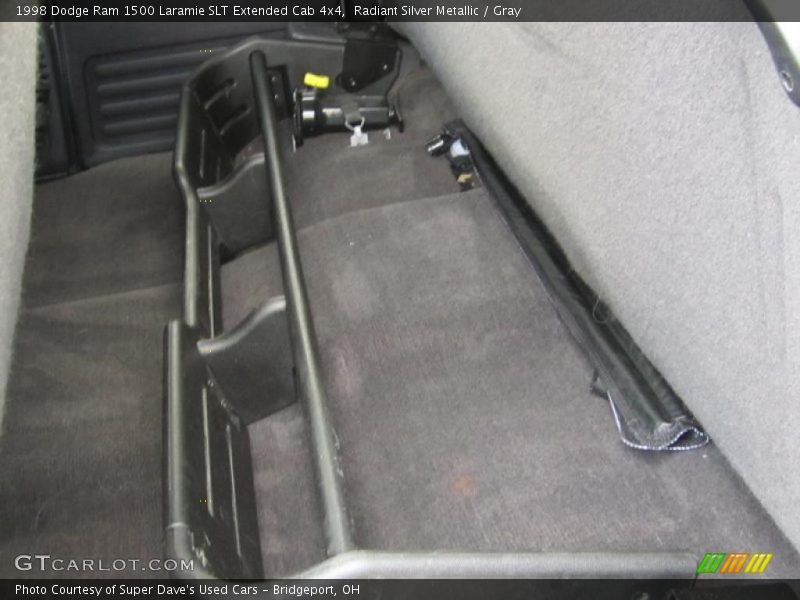Radiant Silver Metallic / Gray 1998 Dodge Ram 1500 Laramie SLT Extended Cab 4x4
