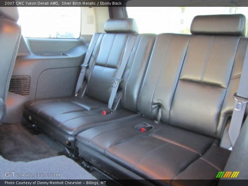 Silver Birch Metallic / Ebony Black 2007 GMC Yukon Denali AWD