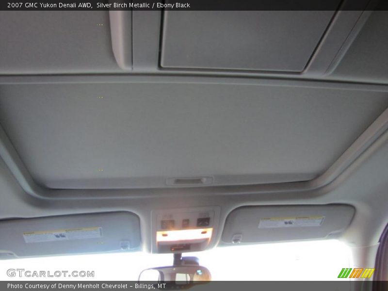 Silver Birch Metallic / Ebony Black 2007 GMC Yukon Denali AWD