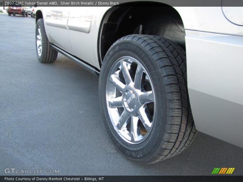 Silver Birch Metallic / Ebony Black 2007 GMC Yukon Denali AWD