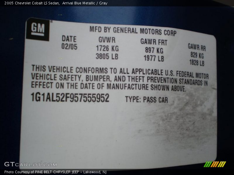 Arrival Blue Metallic / Gray 2005 Chevrolet Cobalt LS Sedan