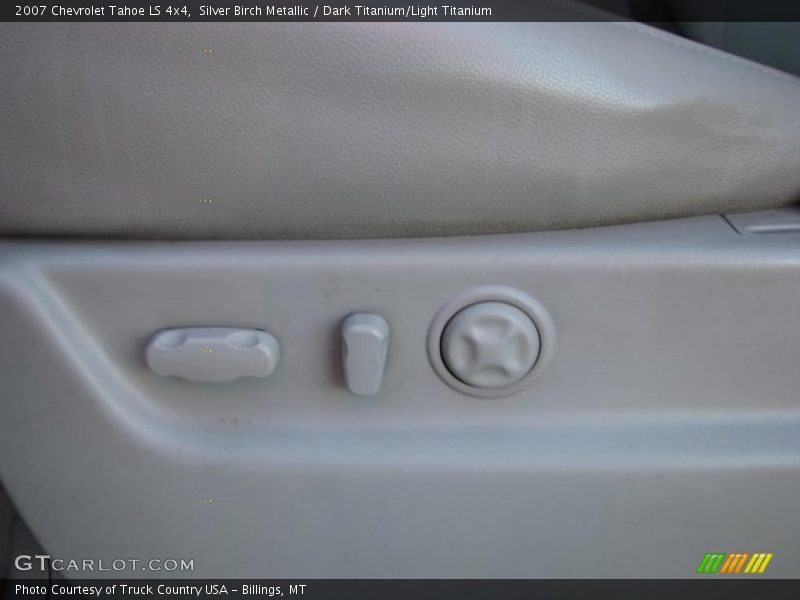 Silver Birch Metallic / Dark Titanium/Light Titanium 2007 Chevrolet Tahoe LS 4x4