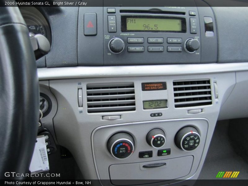 Controls of 2006 Sonata GL