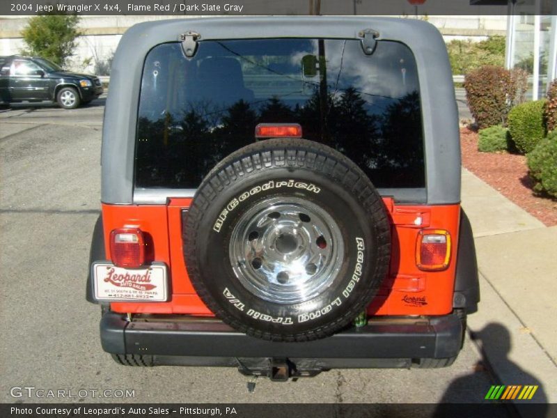 Flame Red / Dark Slate Gray 2004 Jeep Wrangler X 4x4