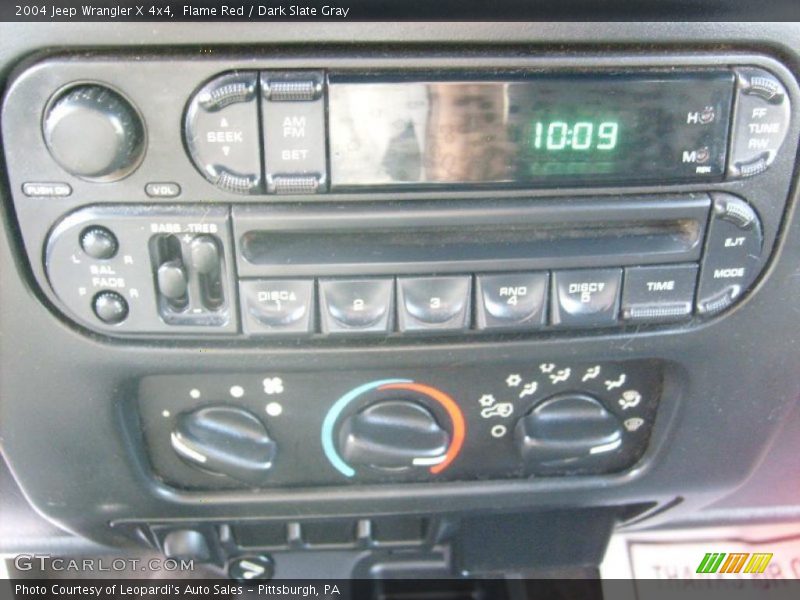 Flame Red / Dark Slate Gray 2004 Jeep Wrangler X 4x4