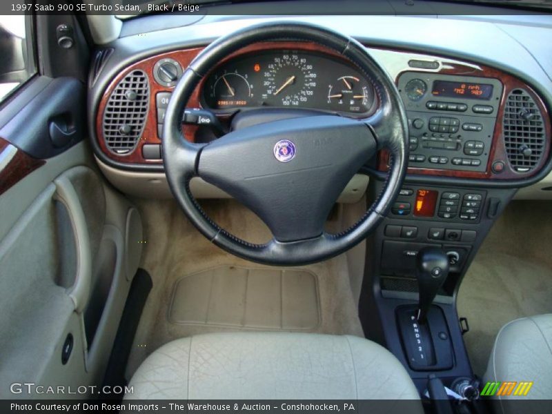 Controls of 1997 900 SE Turbo Sedan