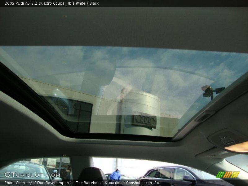 Ibis White / Black 2009 Audi A5 3.2 quattro Coupe