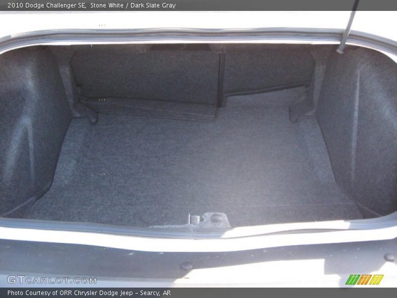 Stone White / Dark Slate Gray 2010 Dodge Challenger SE