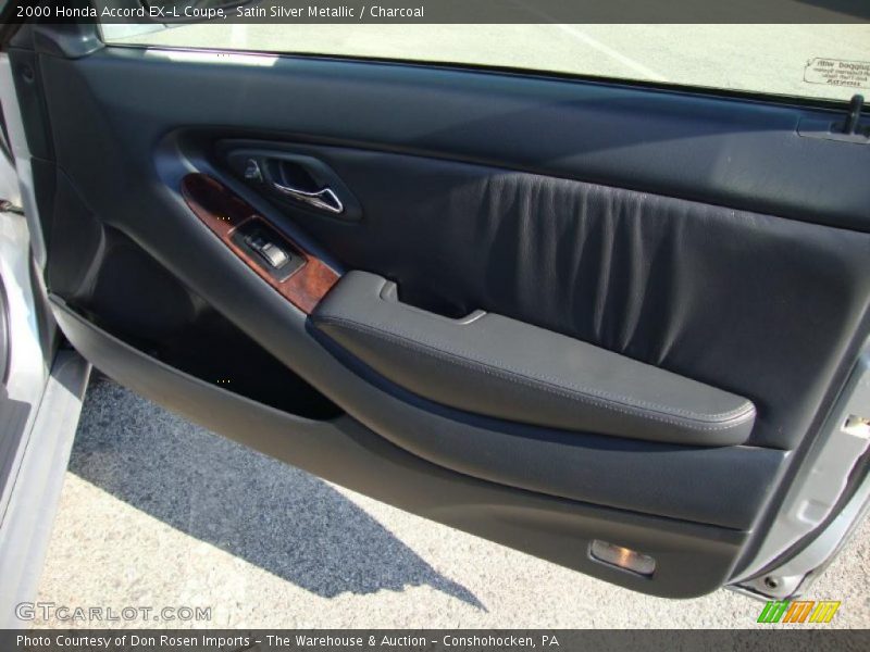 Door Panel of 2000 Accord EX-L Coupe