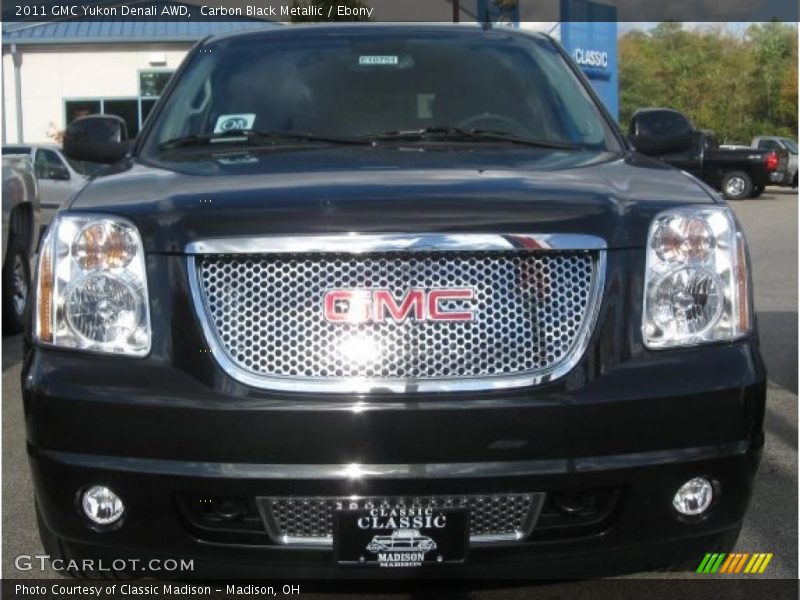 Carbon Black Metallic / Ebony 2011 GMC Yukon Denali AWD