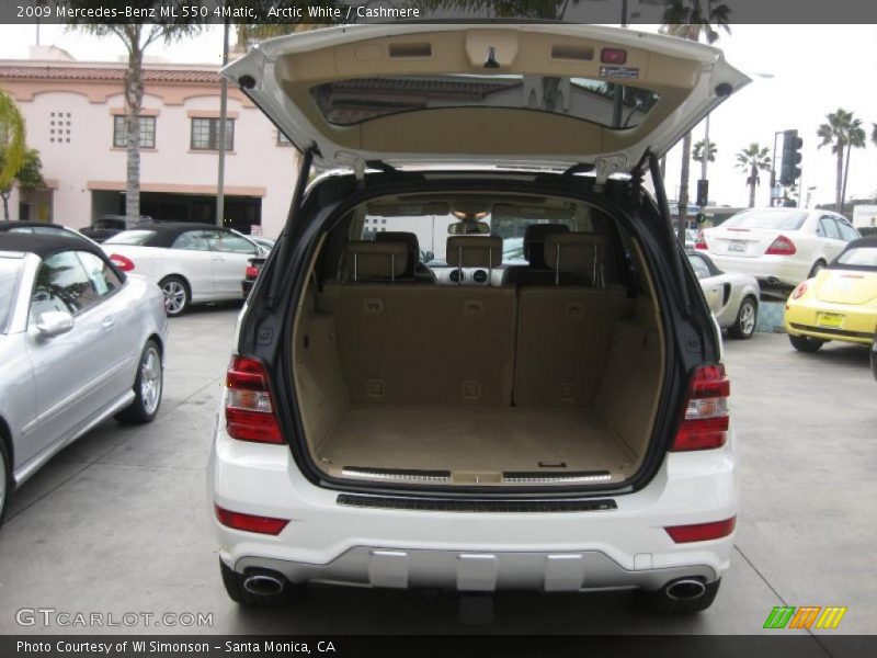Arctic White / Cashmere 2009 Mercedes-Benz ML 550 4Matic