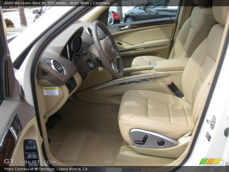  2009 ML 550 4Matic Cashmere Interior