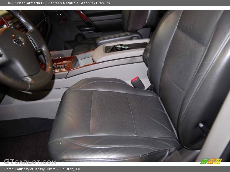 Canteen Metallic / Graphite/Titanium 2004 Nissan Armada LE
