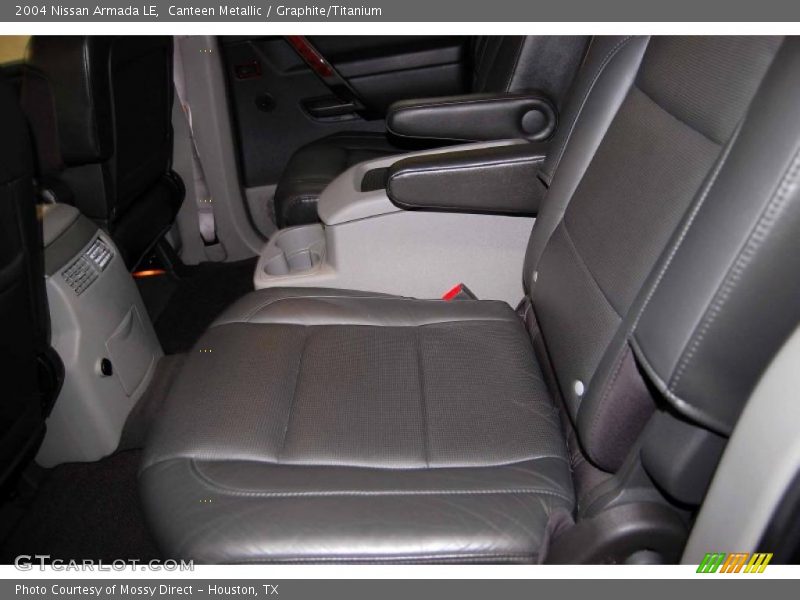 Canteen Metallic / Graphite/Titanium 2004 Nissan Armada LE