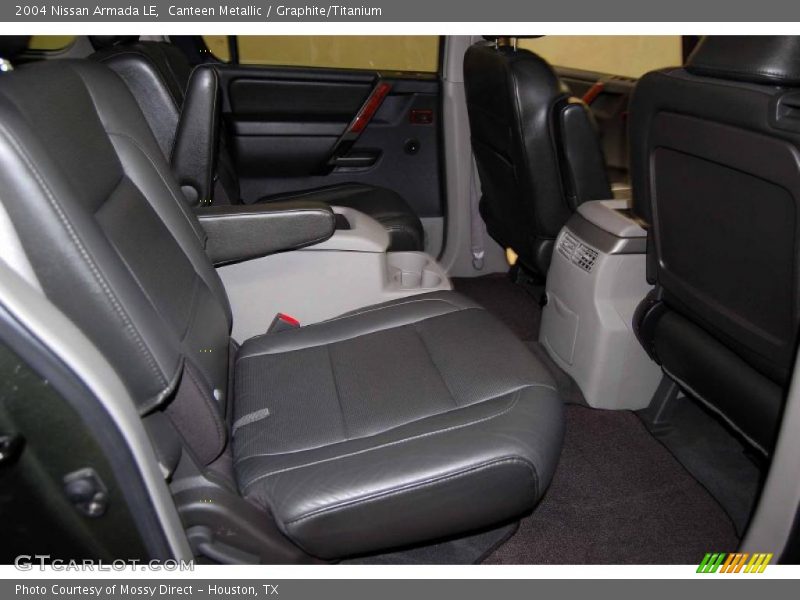 Canteen Metallic / Graphite/Titanium 2004 Nissan Armada LE