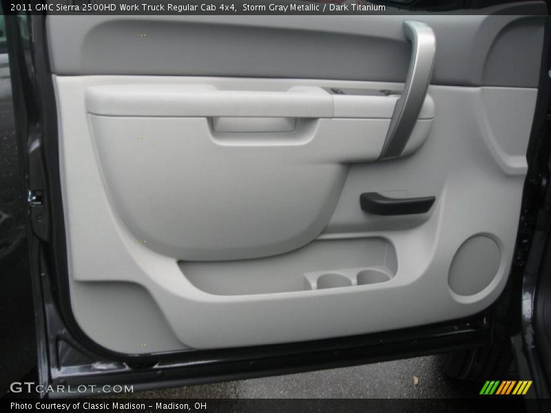 Door Panel of 2011 Sierra 2500HD Work Truck Regular Cab 4x4