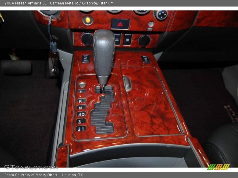 Canteen Metallic / Graphite/Titanium 2004 Nissan Armada LE