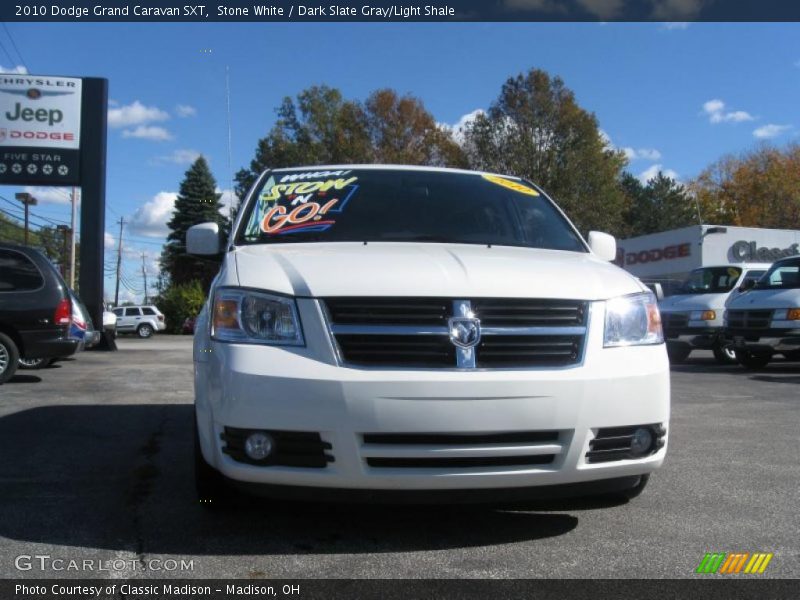 Stone White / Dark Slate Gray/Light Shale 2010 Dodge Grand Caravan SXT