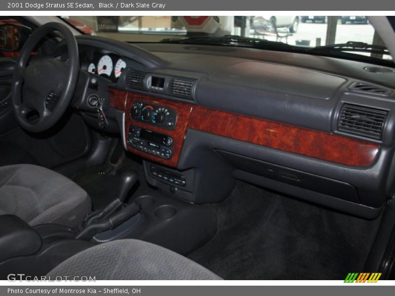 Black / Dark Slate Gray 2001 Dodge Stratus SE Sedan