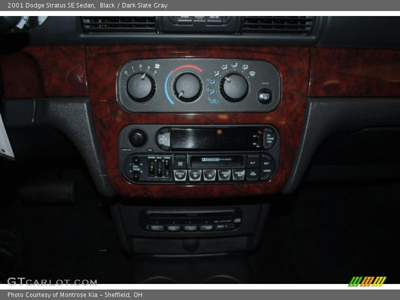 Controls of 2001 Stratus SE Sedan