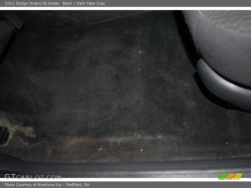 Black / Dark Slate Gray 2001 Dodge Stratus SE Sedan