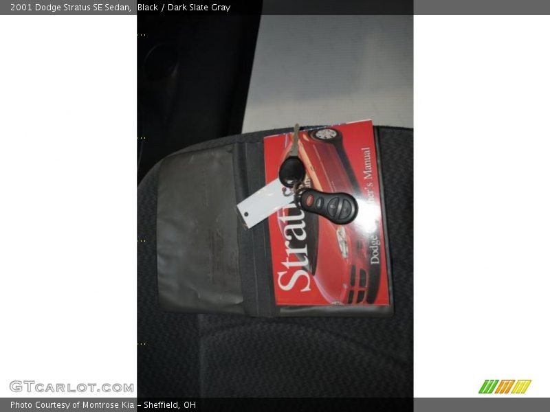 Black / Dark Slate Gray 2001 Dodge Stratus SE Sedan