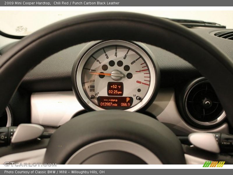 Chili Red / Punch Carbon Black Leather 2009 Mini Cooper Hardtop